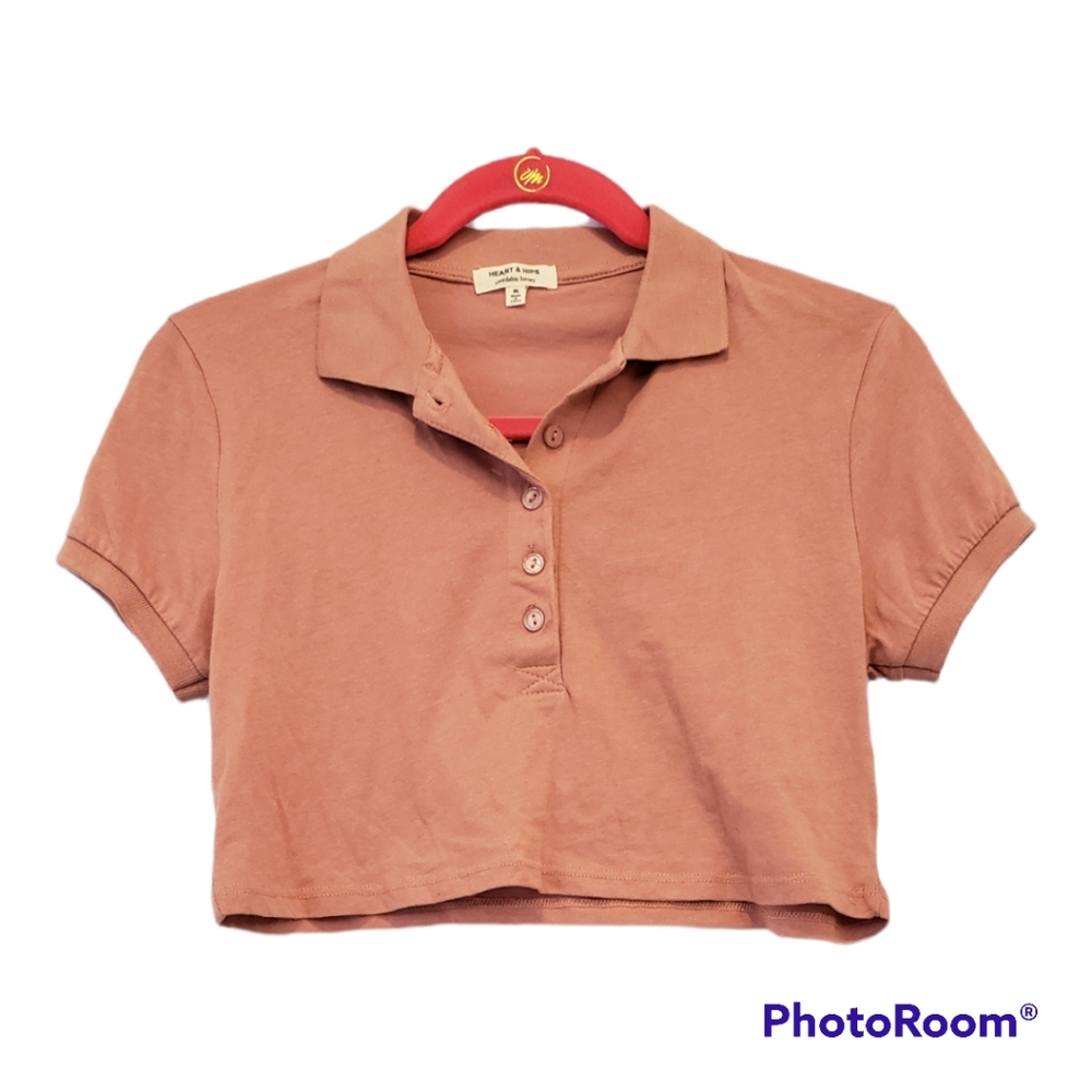Heart&hips  polo crop top